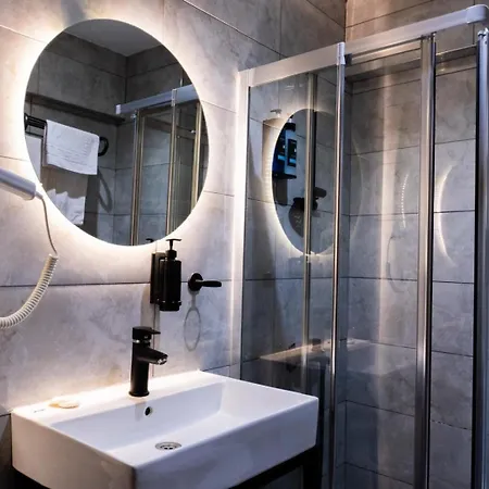 Kadirga Antik - Sultanahmet