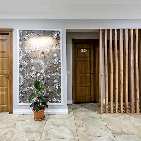 Kadirga Antik - Sultanahmet Istanbul