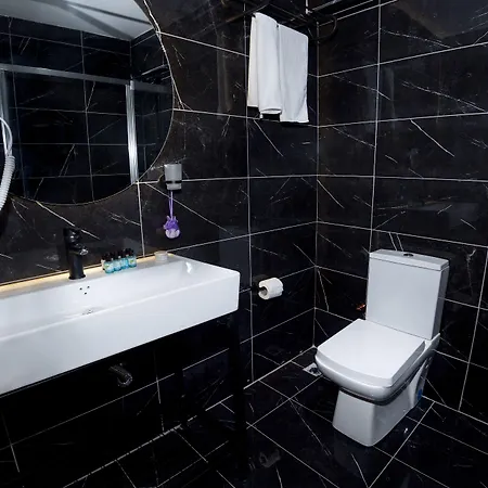 Kadirga Antik - Sultanahmet