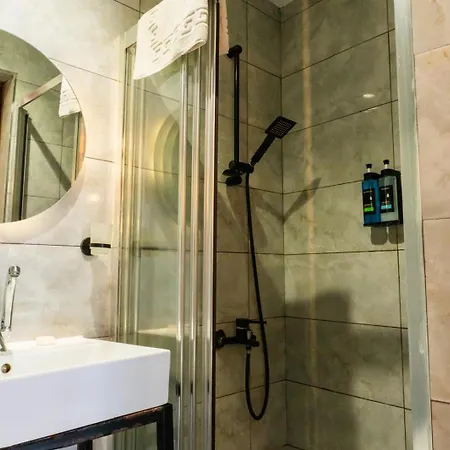 Kadirga Antik - Sultanahmet Istanbul