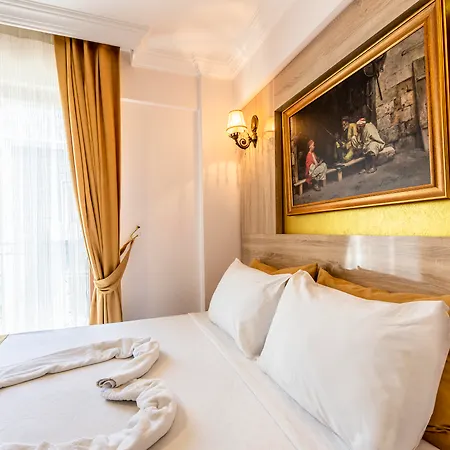 Kadirga Antik - Sultanahmet